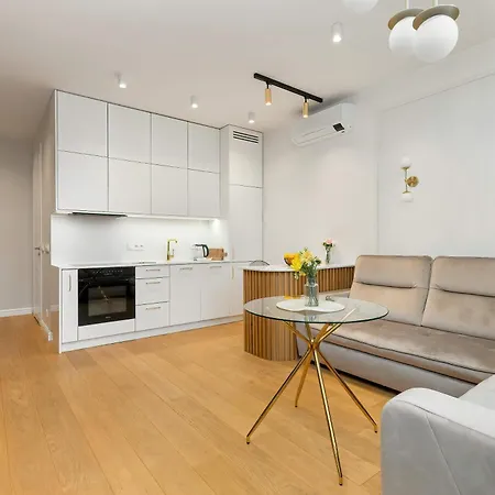 Apartment Sloneczny W Jelitkowie - Blisko Parku Reagana I Morza By Renters *