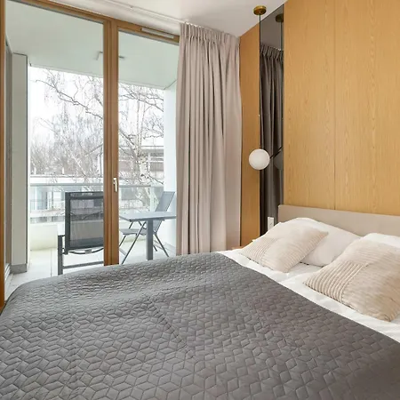Апартаменты & Sea Luxury Seaside Apartment, 300m From The By Renters