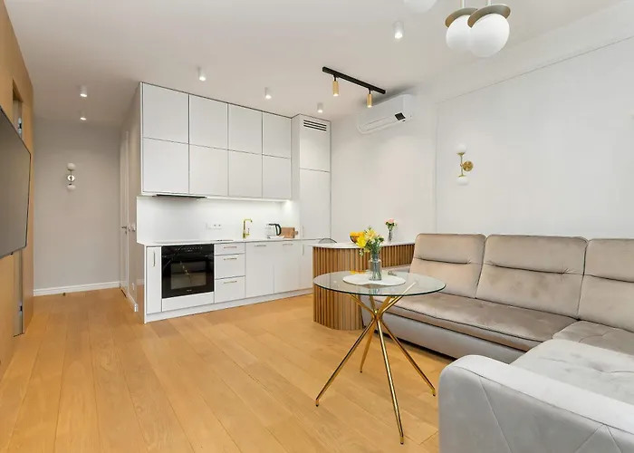 Daire Sloneczny W Jelitkowie - Blisko Parku Reagana I Morza By Renters *